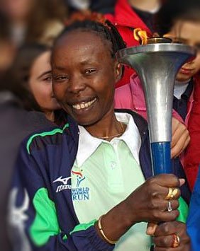 Tegla Loroupe Voormalige wereldrecordhoudster op de marathon & Peace Run ambassadeur